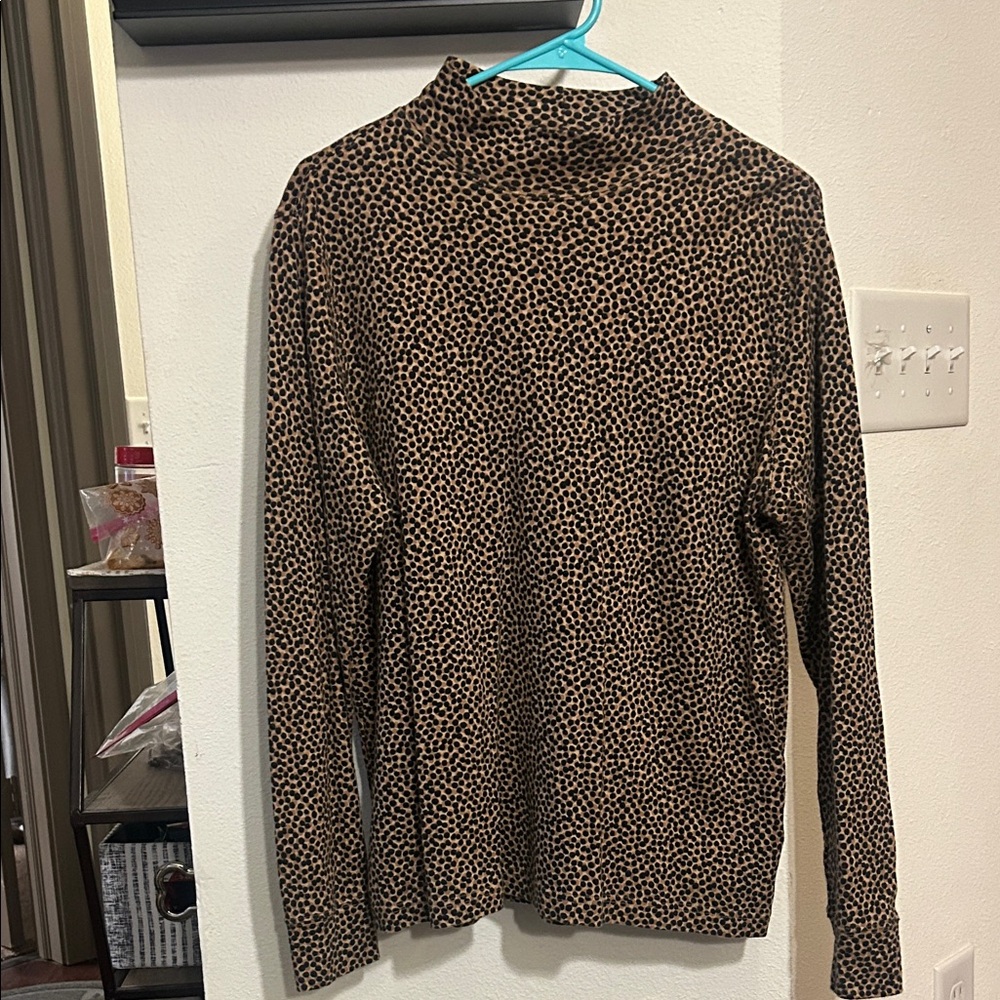 🐆Lands End Lepoard Print Mock turtle neck Long Sleeve Top
